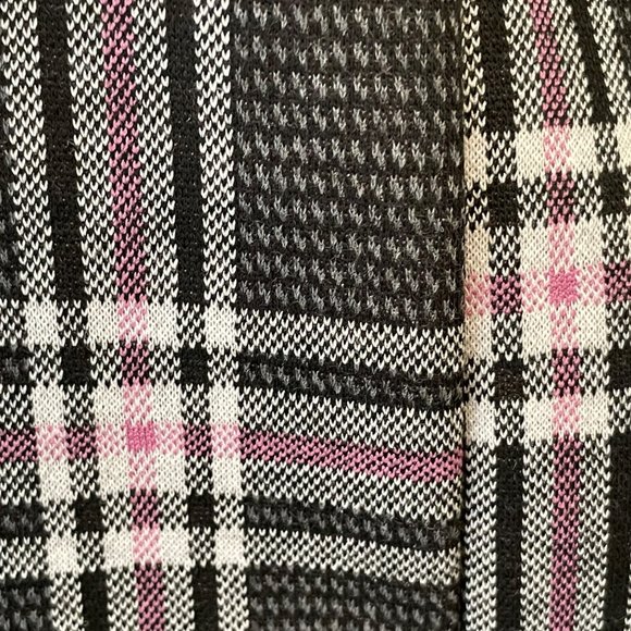 Full Tilt Womens L Plaid Mini Skirt Split Hem Black White Pink Stretch USA Made - Picture 13 of 13
